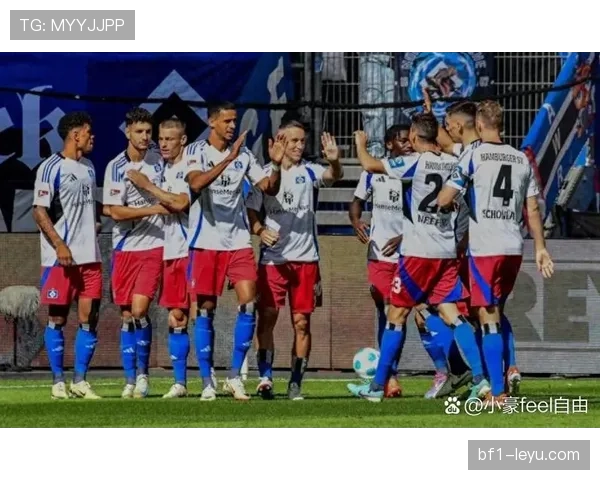 德甲新赛季主力阵容焕然一新，战力升级引球迷期待