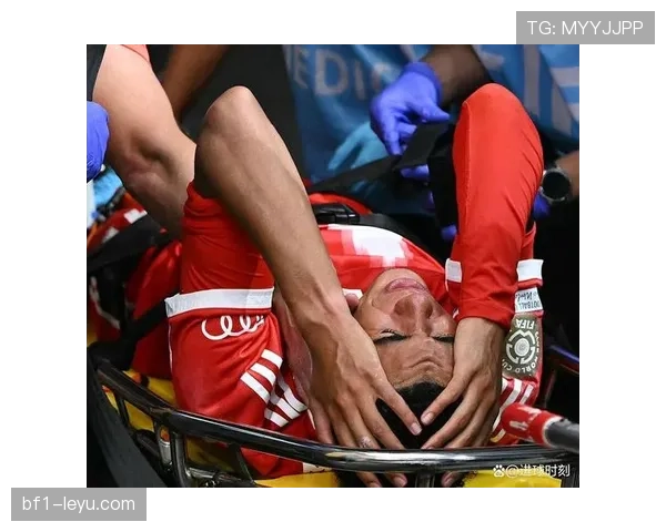 穆西亚拉训练表现亮眼，专注度获教练盛赞